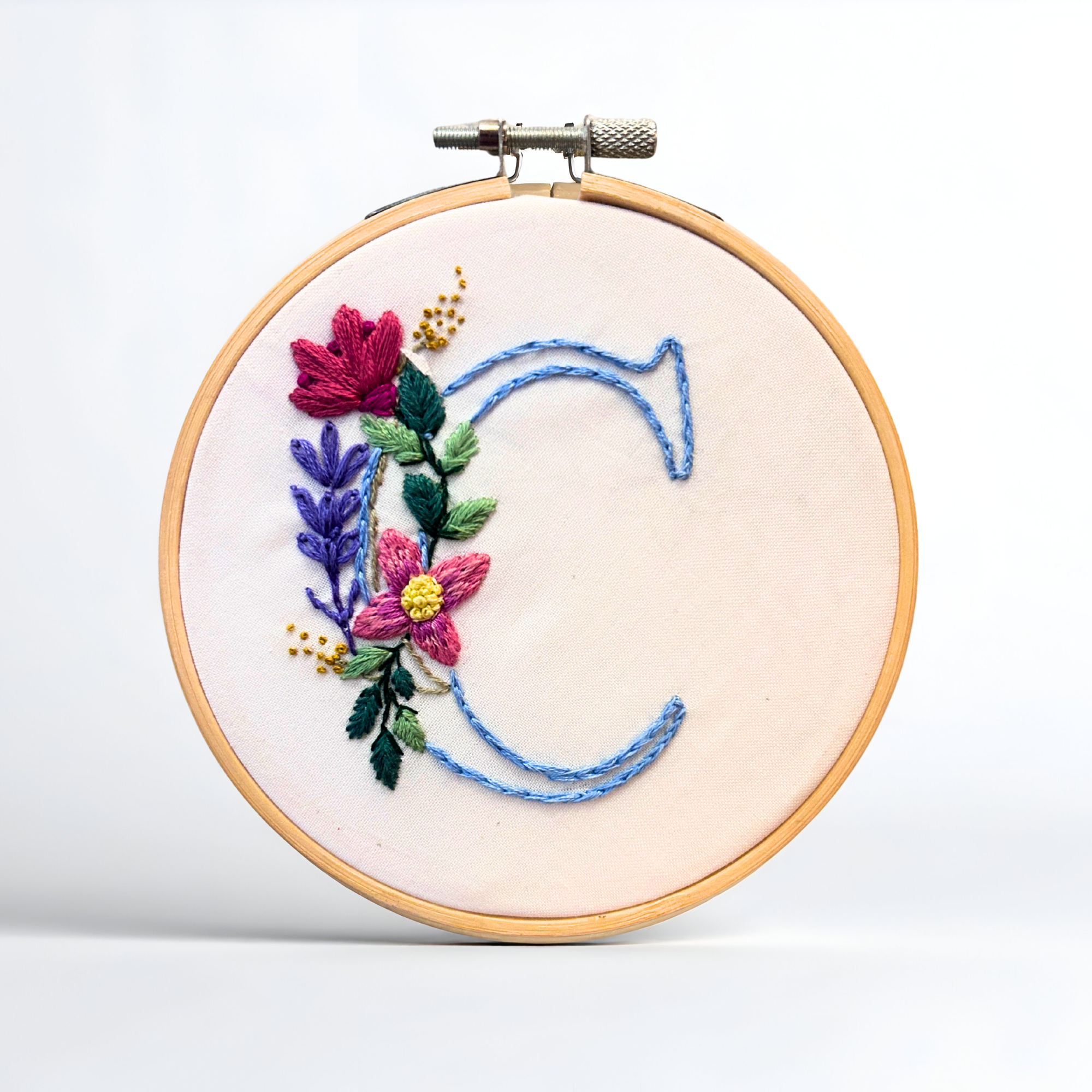 custom-embroidered-name-hoop